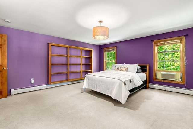 95 Maryland Ave, Lowell, MA 01851