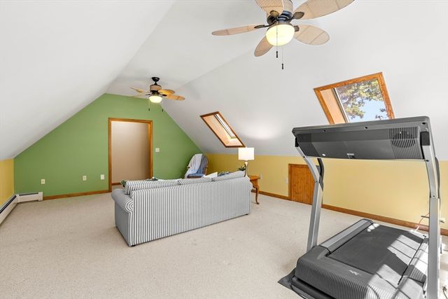 95 Maryland Ave, Lowell, MA 01851