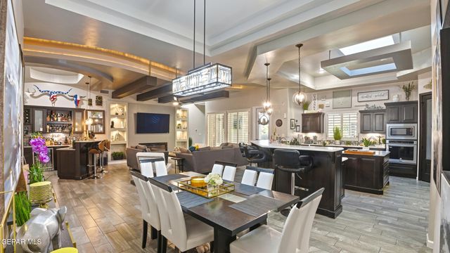 12297 Clifton Hill Road, El Paso, TX 79928