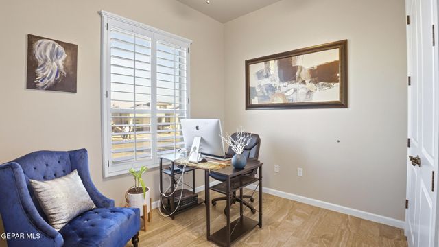 12297 Clifton Hill Road, El Paso, TX 79928