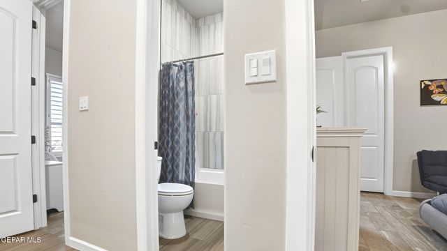 12297 Clifton Hill Road, El Paso, TX 79928