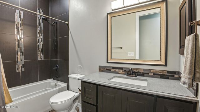 12297 Clifton Hill Road, El Paso, TX 79928