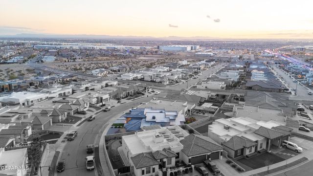 12297 Clifton Hill Road, El Paso, TX 79928