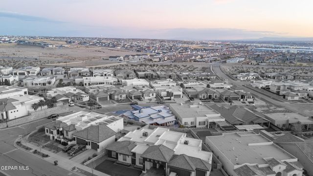 12297 Clifton Hill Road, El Paso, TX 79928