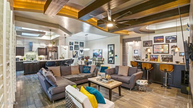 12297 Clifton Hill Road, El Paso, TX 79928