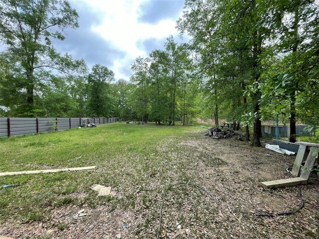 182 Road 5101, Cleveland, TX 77327