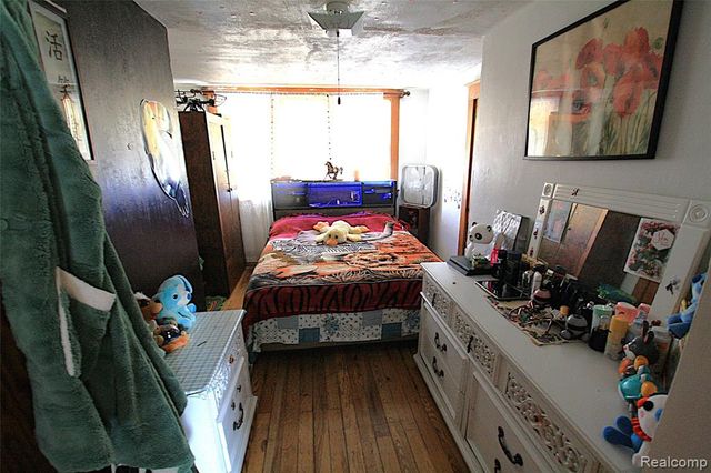 2447 Schaefer Street, Saginaw, MI 48602