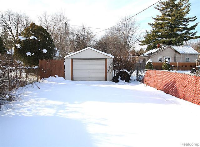 2447 Schaefer Street, Saginaw, MI 48602