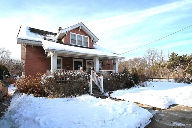 2447 Schaefer Street, Saginaw, MI 48602