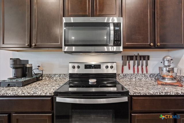 1000 Velvet Court, Troy, TX 76579