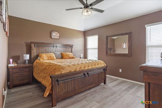 1000 Velvet Court, Troy, TX 76579