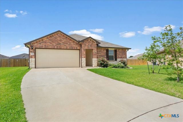 1000 Velvet Court, Troy, TX 76579