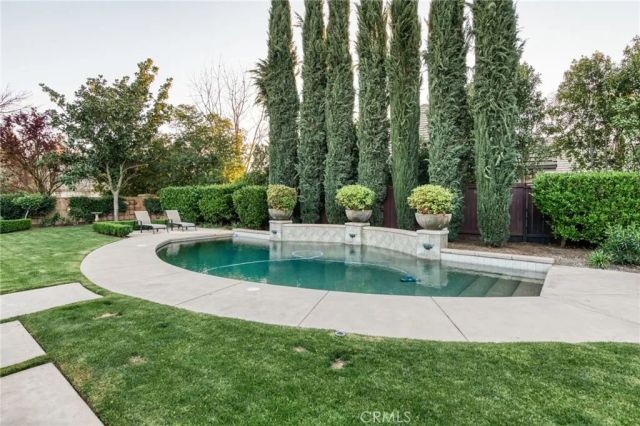 3350 E Via Montiano, Clovis, CA 93619