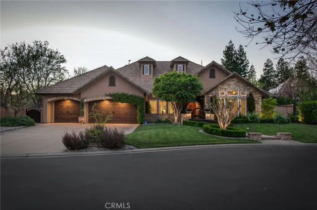 3350 E Via Montiano, Clovis, CA 93619