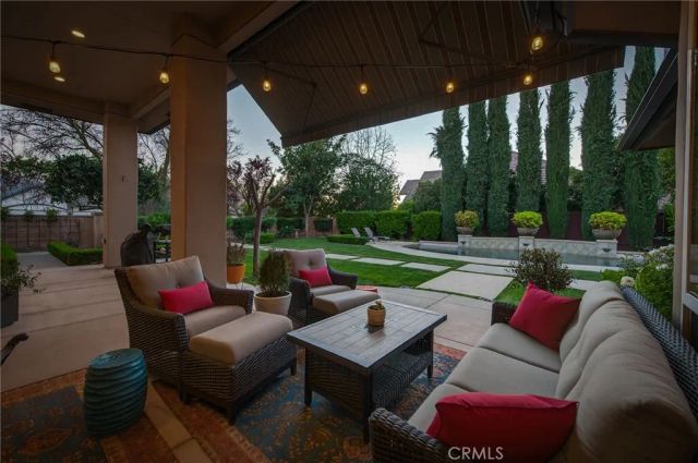 3350 E Via Montiano, Clovis, CA 93619