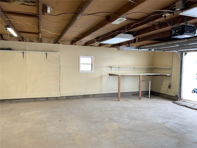 2104 Grand Avenue, Muscatine, IA 52761