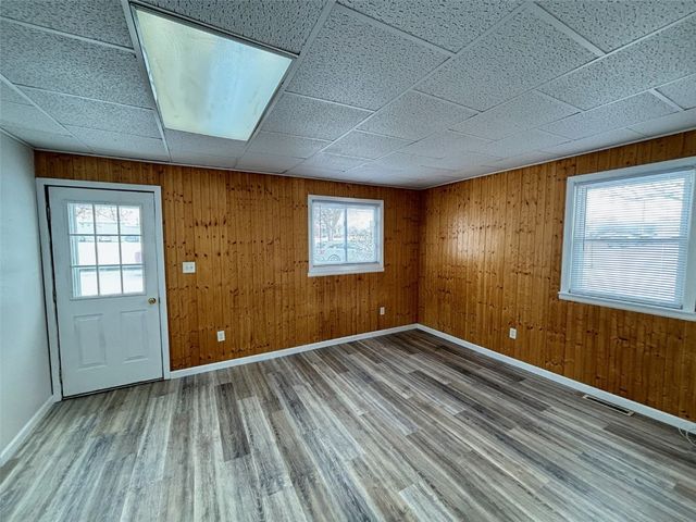 2104 Grand Avenue, Muscatine, IA 52761