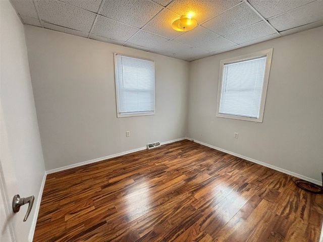 2104 Grand Avenue, Muscatine, IA 52761