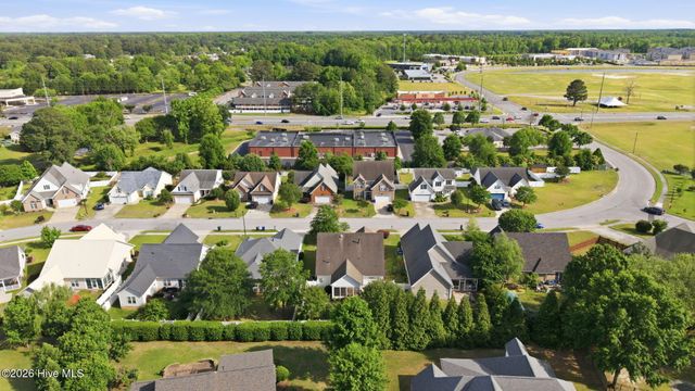 3948 Ashcroft Drive, Winterville, NC 28590