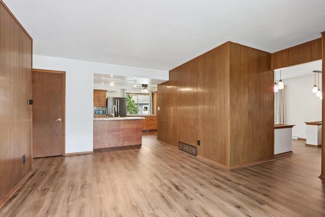 901 Anton ROAD, Hartland, WI 53029