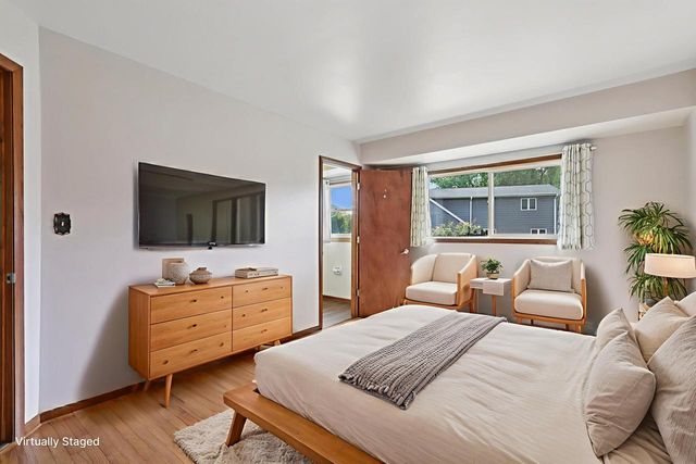 901 Anton ROAD, Hartland, WI 53029