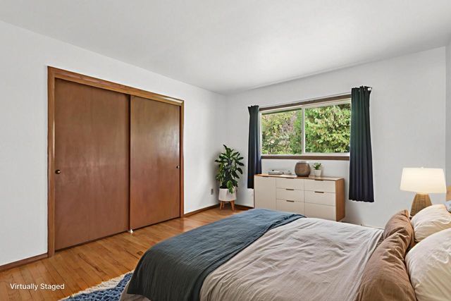 901 Anton ROAD, Hartland, WI 53029