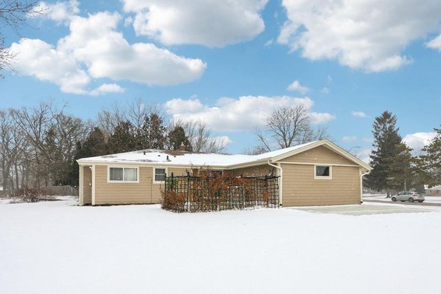 901 Anton ROAD, Hartland, WI 53029