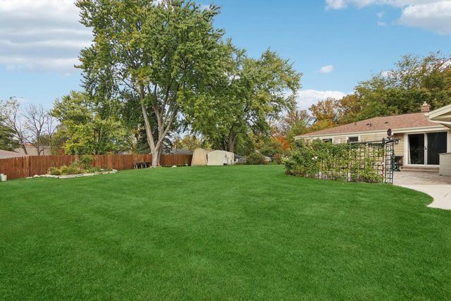 901 Anton ROAD, Hartland, WI 53029