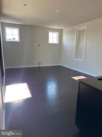 22188 WEBSTER PARK TER, Ashburn, VA 20148