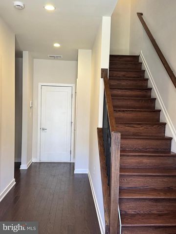 22188 WEBSTER PARK TER, Ashburn, VA 20148