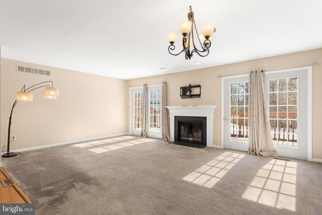 1002 WHARTON CT, Newtown Square, PA 19073