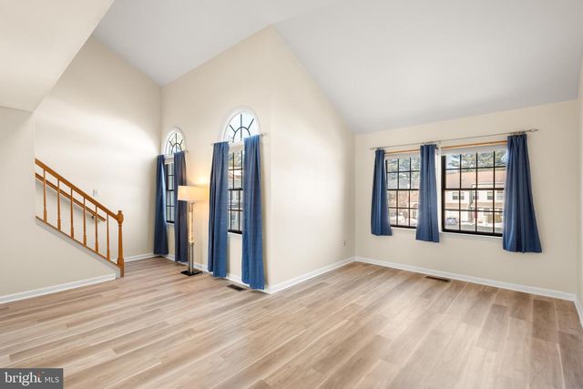 1002 WHARTON CT, Newtown Square, PA 19073