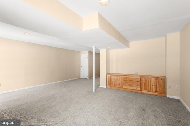 1002 WHARTON CT, Newtown Square, PA 19073