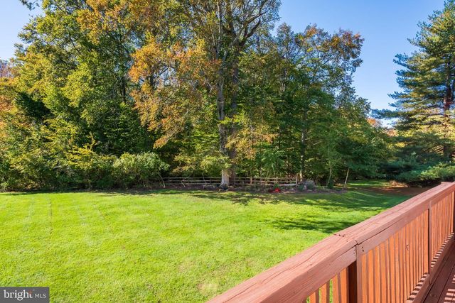 1002 WHARTON CT, Newtown Square, PA 19073