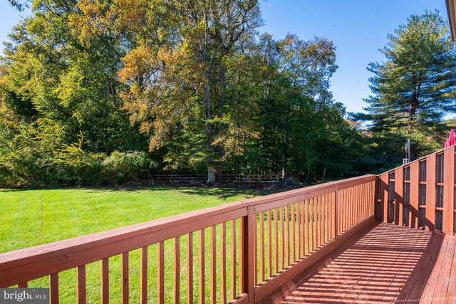 1002 WHARTON CT, Newtown Square, PA 19073