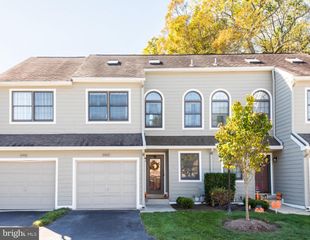 1002 WHARTON CT, Newtown Square, PA 19073