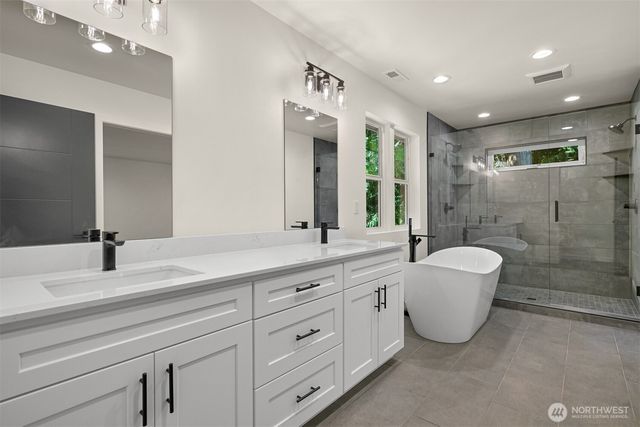 4750 Lost Creek Lane, Bellingham, WA 98229