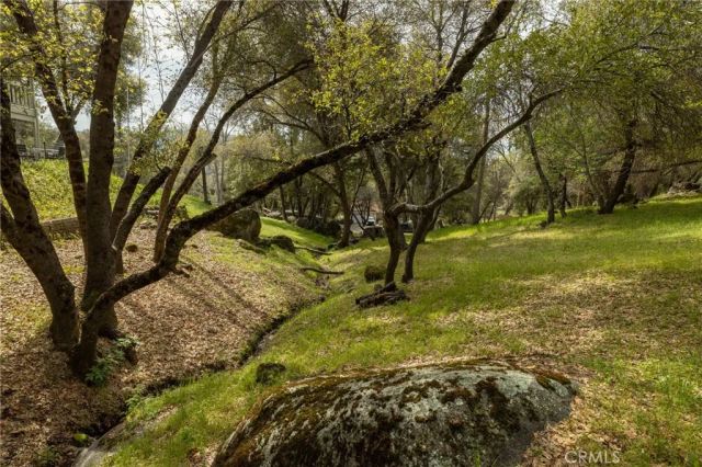 51739 Quail Run, Oakhurst, CA 93644