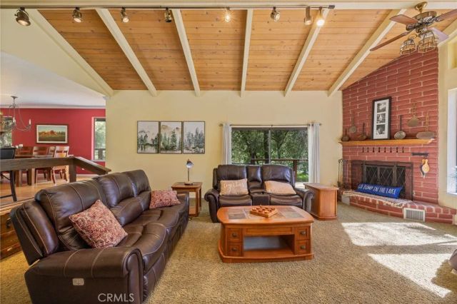 51739 Quail Run, Oakhurst, CA 93644