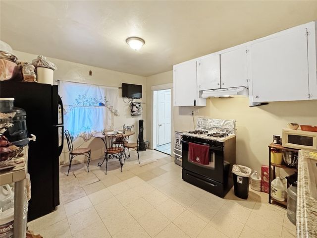 348 W Vernon Avenue, Los Angeles, CA 90037