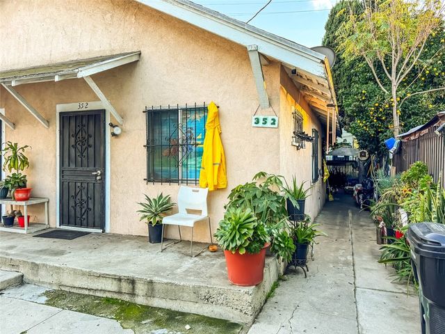 348 W Vernon Avenue, Los Angeles, CA 90037