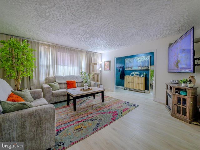 38 PENDLETON CT, New Castle, DE 19720