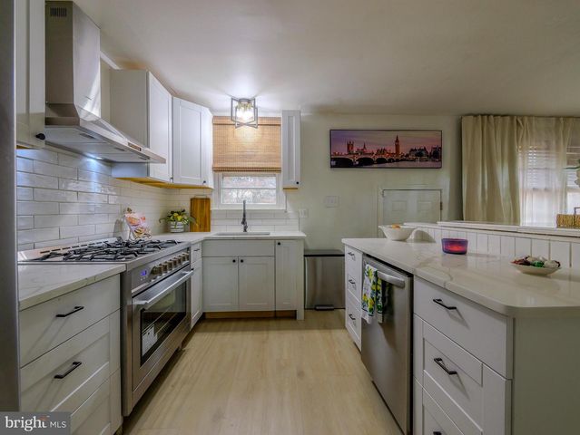 38 PENDLETON CT, New Castle, DE 19720