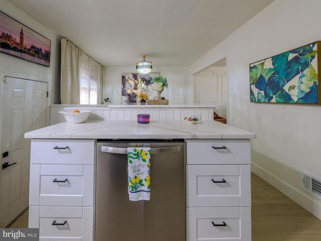 38 PENDLETON CT, New Castle, DE 19720