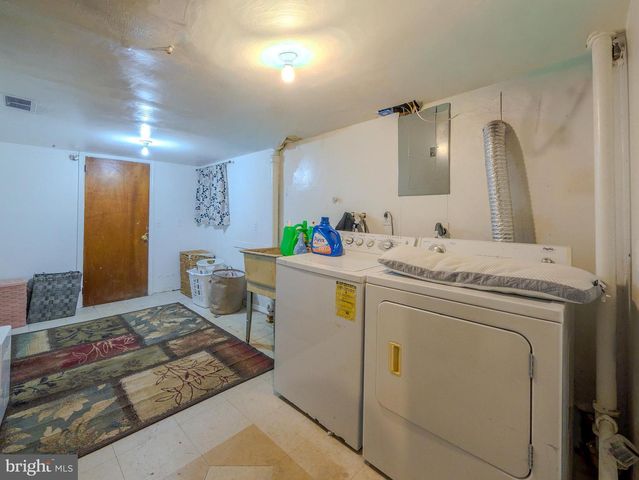 38 PENDLETON CT, New Castle, DE 19720