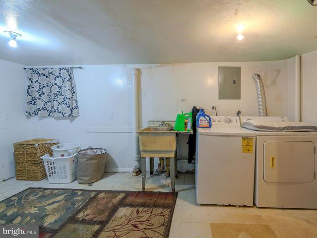 38 PENDLETON CT, New Castle, DE 19720