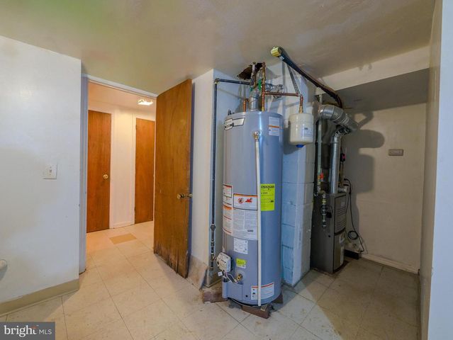 38 PENDLETON CT, New Castle, DE 19720