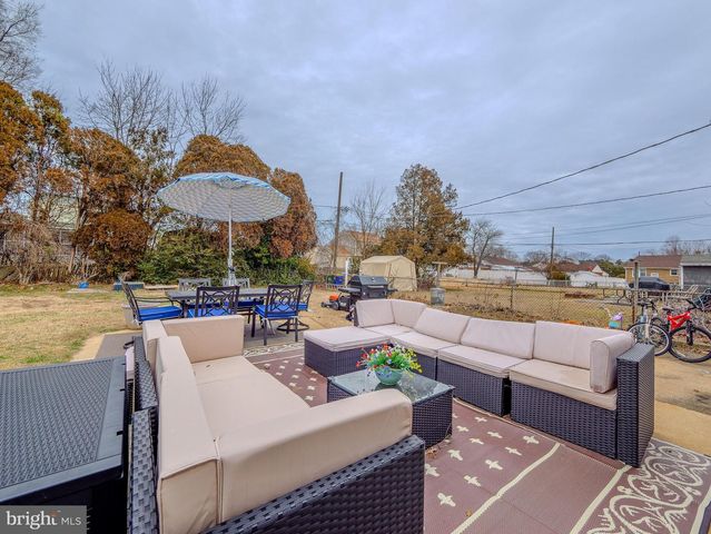 38 PENDLETON CT, New Castle, DE 19720