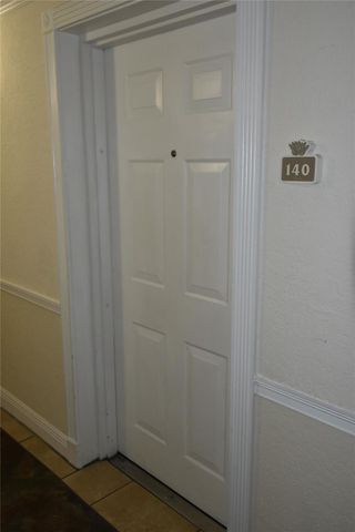 150 NE 15th Avenue 140, Fort Lauderdale, FL 33301