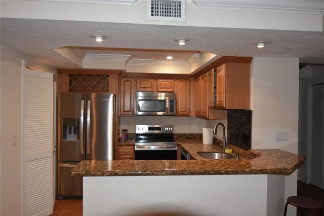 150 NE 15th Avenue 140, Fort Lauderdale, FL 33301